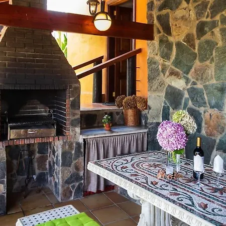 Prázdninový dům Casa Rustica Con Jacuzzi Las Palmas de Gran Canaria