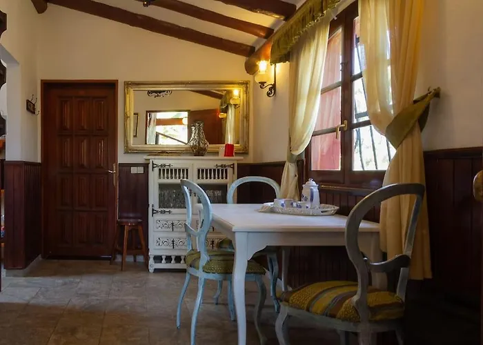 度假居 Casa Rustica Con Jacuzzi 大加那利岛拉斯帕尔马斯